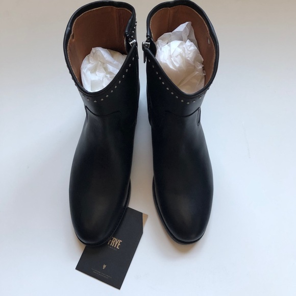 FRYE women’s leather black short  boot - Picture 8 of 8